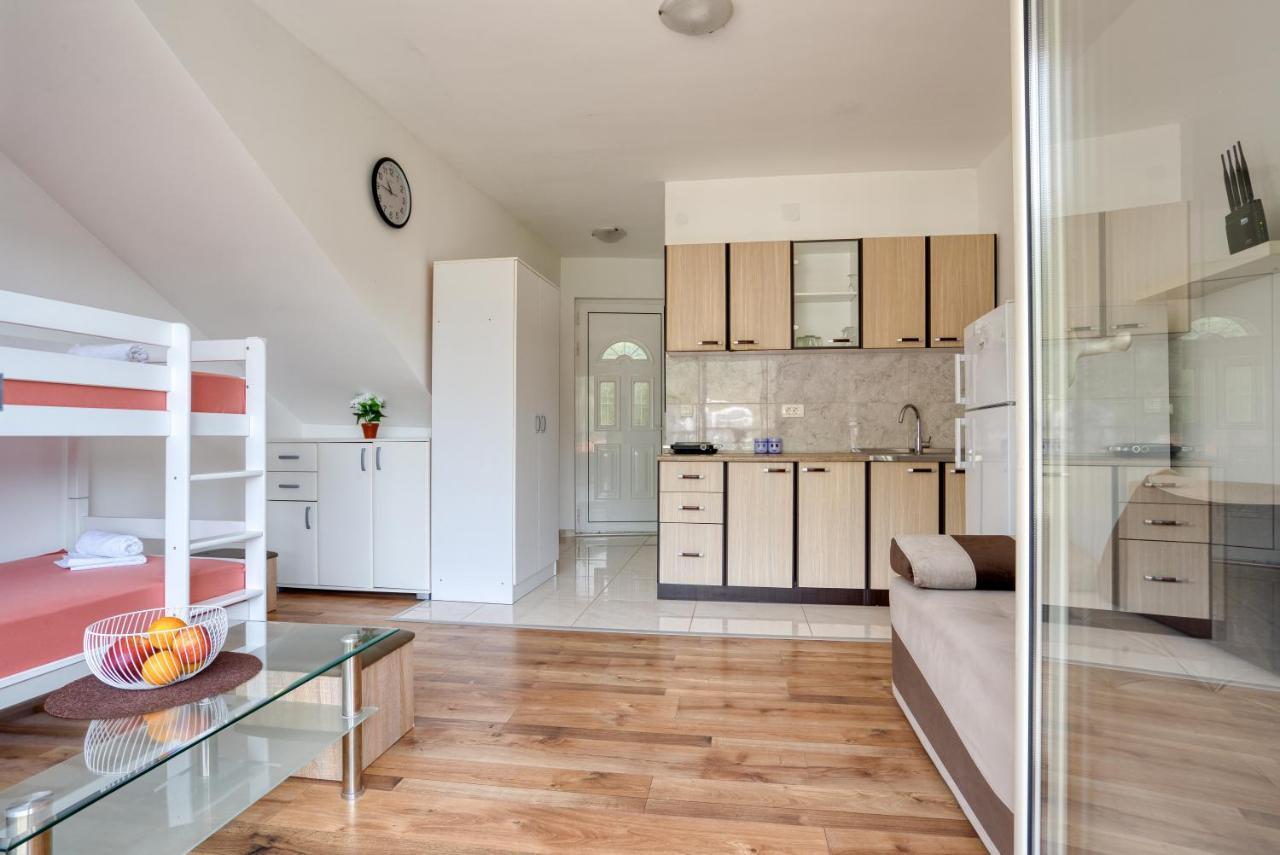 Apartmani Cukic Rafailovici Budva Eksteriør billede