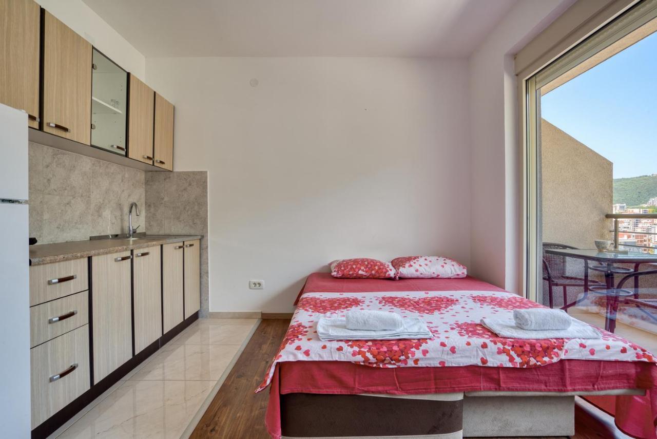 Apartmani Cukic Rafailovici Budva Eksteriør billede