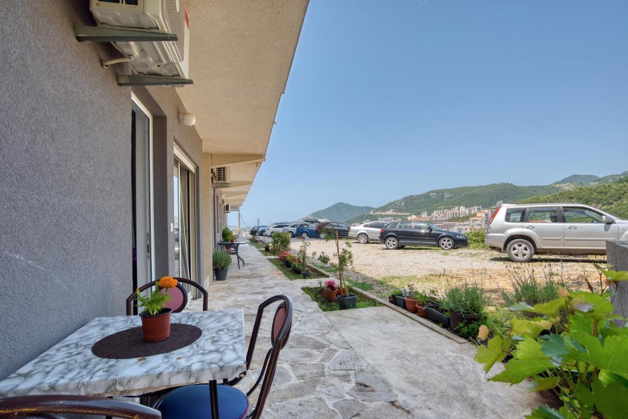 Apartmani Cukic Rafailovici Budva Eksteriør billede